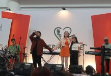 Event Dermalove Beauty Bash di Batam Dihibur Dua Artis Ibukota