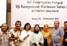 Tiga Penguji UPN Veteran Yogyakarta Ikuti ToT Penyegaran Dewan Pers di Bekasi