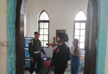 Pastikan Ibadah Natal Berjalan Aman dan Kondusif, Polres Bintan dan Satbrimobda Lakukan Sterilisasi Gereja