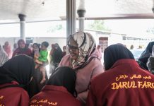 Sambut Berkah Ramadan, Marlin Agustina Berikan Bantuan Sembako kepada Masyarakat