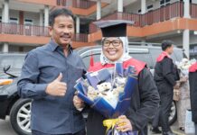 Marlin Agustina Tuntaskan Pendidikan Ilmu Hukum di Universitas Riau Kepulauan Batam