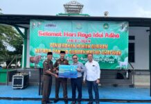 Peringati Hari Raya Idul Adha 1445H, PLN Batam Bersama Kejati Kepri Serahkan Kurban Sapi kepada Masyarakat