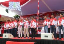 Ribuan Warga Meriahkan Pawai Pembangunan HUT ke-79 RI