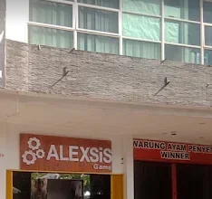 Gelper di Mall Top 100 Tembesi Diduga Tempat Perjudian Bertopeng Permainan Elektronik