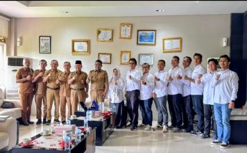 Audiensi Bersama PLN, Bupati Zukri Apresiasi Pembangunan Kabel Bawah Laut ke Pulau Mendol