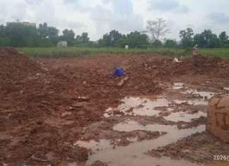 Material Timbunan PT Wasco Jadi Sorotan, Ditemukan Potongan Logam