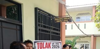 Warga Sekitar SMKN 5 Batam Gelar Aksi Damai, Sorot SPMB dan Minta Dapur MBG Dialihkan Jadi Ruang Belajar