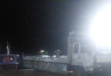 Tanpa Pengawasan Bea Cukai: Aktivitas Pengiriman Barang Diduga Penyelundupan Berlangsung Malam Hari di Pelabuhan Sembulang